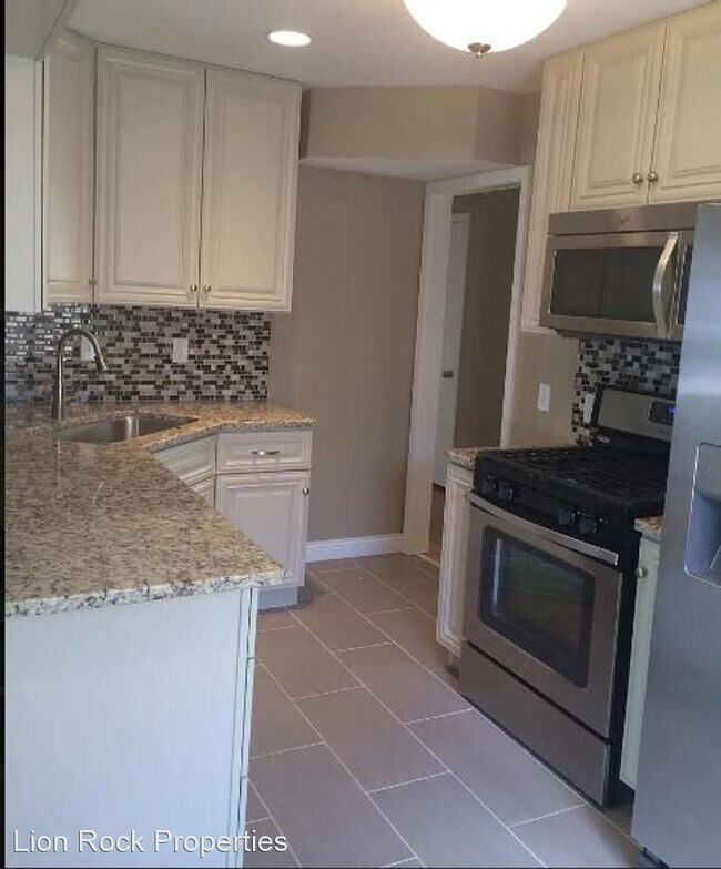 Foto del edificio - 3 br, 3 bath House - 5912 Thomas Ave. S.