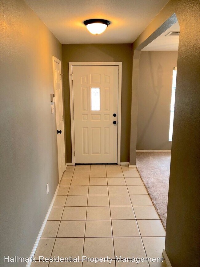 Foto del edificio - 3 br, 2 bath House - 4031 Privet Place