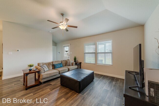 Building Photo - 3 br, 2 bath House - 10563 Penelope Way