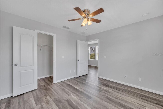 Foto del edificio - 8677 Martinson Street