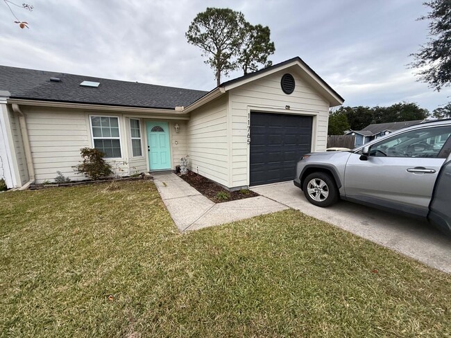 Building Photo - 11765 White Horse Rd