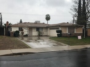 Building Photo - 3509 Cardinal Ave