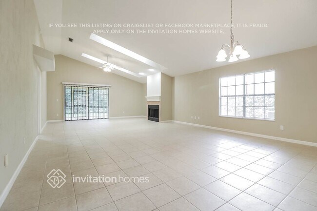 Building Photo - 3233 Vail View Dr