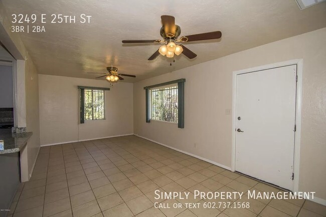 Foto del edificio - Great 3 bed 2 bath near UofA/ downtown Tuc...