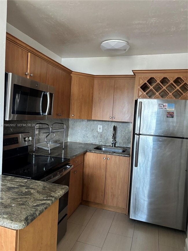 Foto del edificio - 8701 SW 141st St