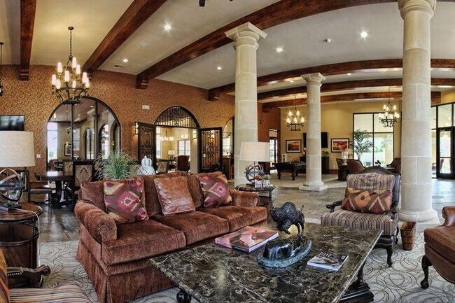 Foto del edificio - 5511 Pecan Spgs Rd