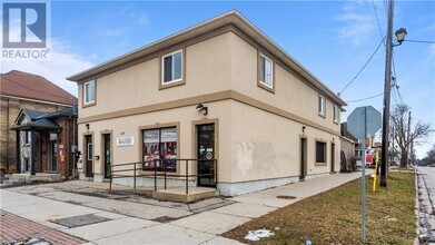 Building Photo - 163 Market St