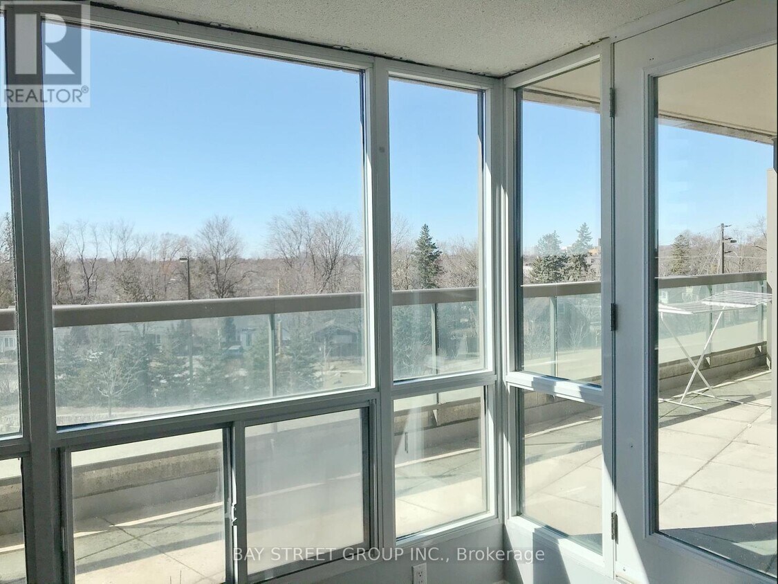 Photo principale - 509-509 Beecroft Rd