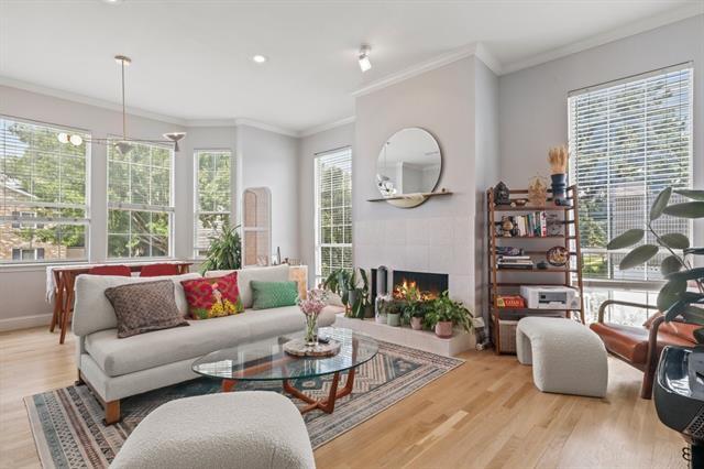 Foto del edificio - 4106 Newton Ave