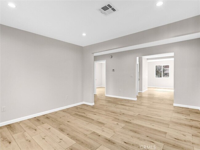 Foto del edificio - 4126 1st St