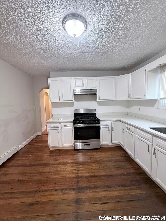 Foto del edificio - 280 McGrath Hwy