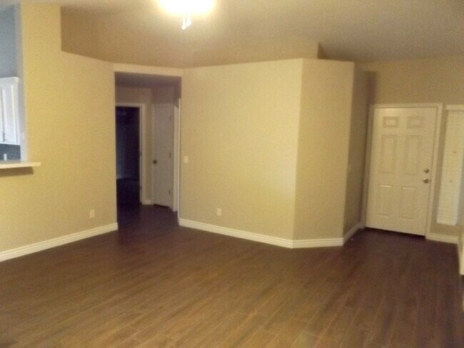 Photo - AVAILABLE NOW!!! House