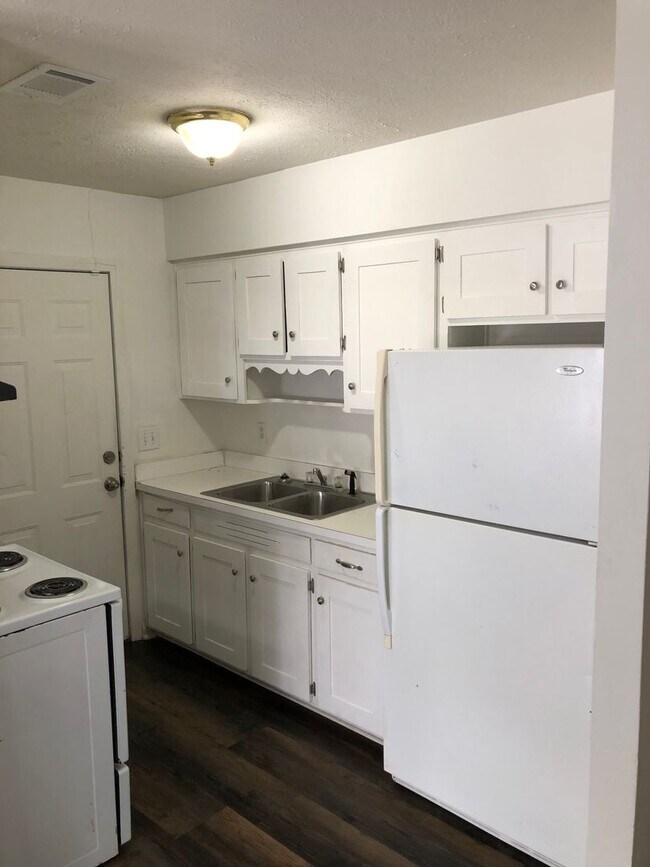 Foto del edificio - r2119a