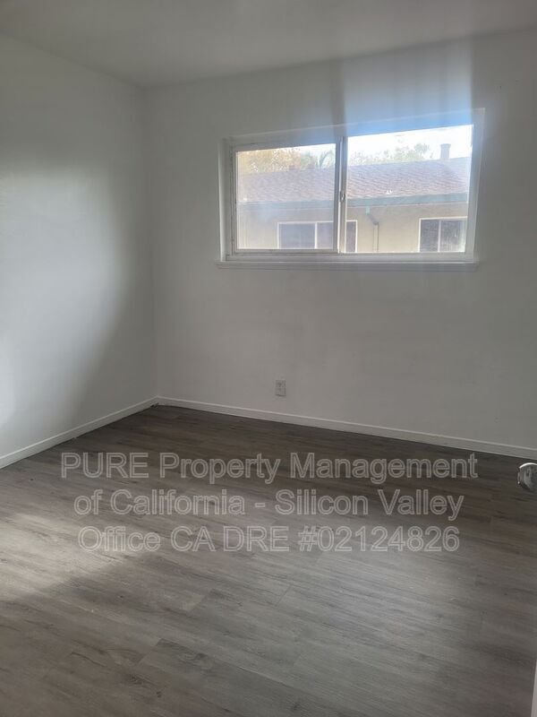 Building Photo - 111 Nancy Ln