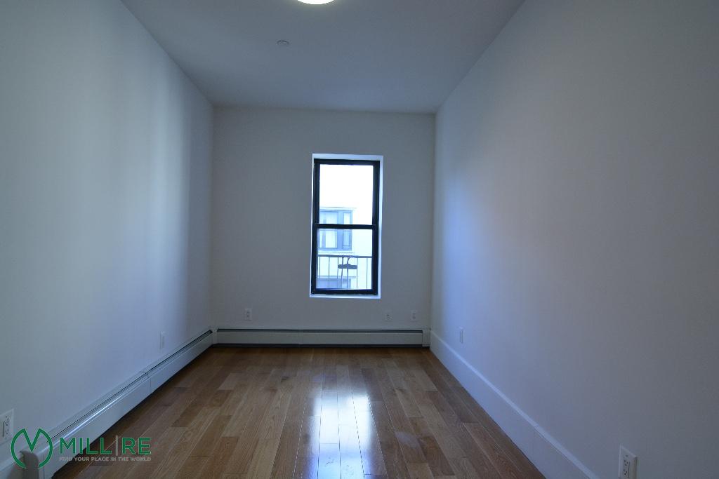 Building Photo - 3046 30th St