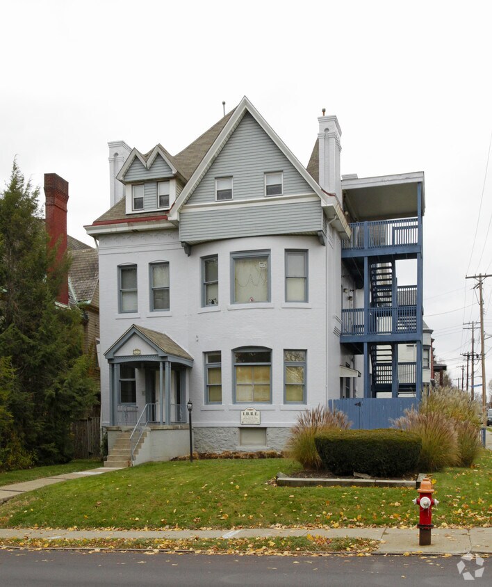 Primary Photo - 5657 Stanton Ave