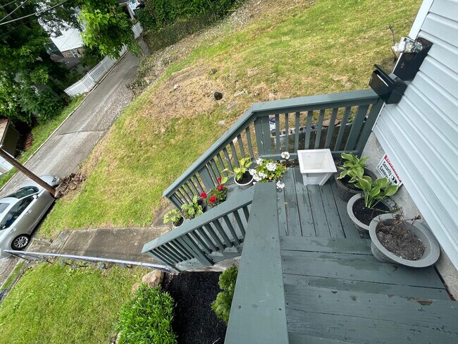 Foto del edificio - 504 Glover St