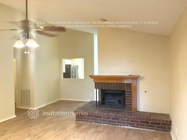 Foto del edificio - 4327 Allegro Ln