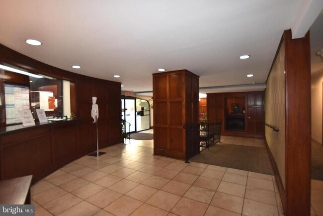 Foto del edificio - 922 24th St NW