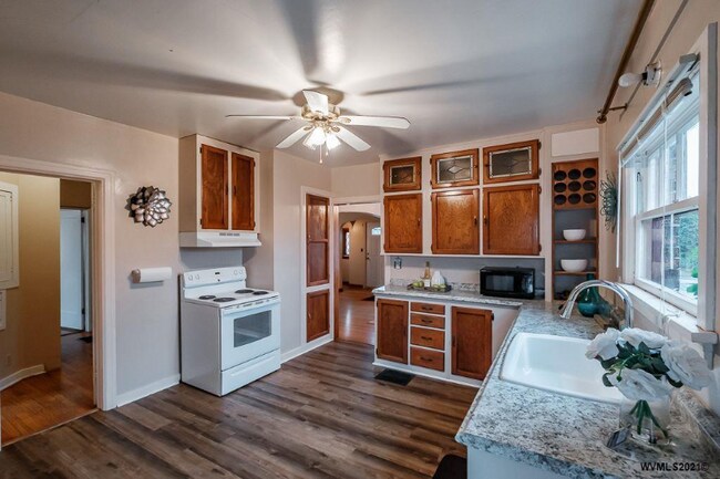 Foto del edificio - 317 SE 3rd Ave