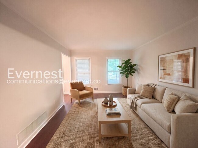 Foto del edificio - 3 Bed/2.5 Bath Home with Garage / Available Now!