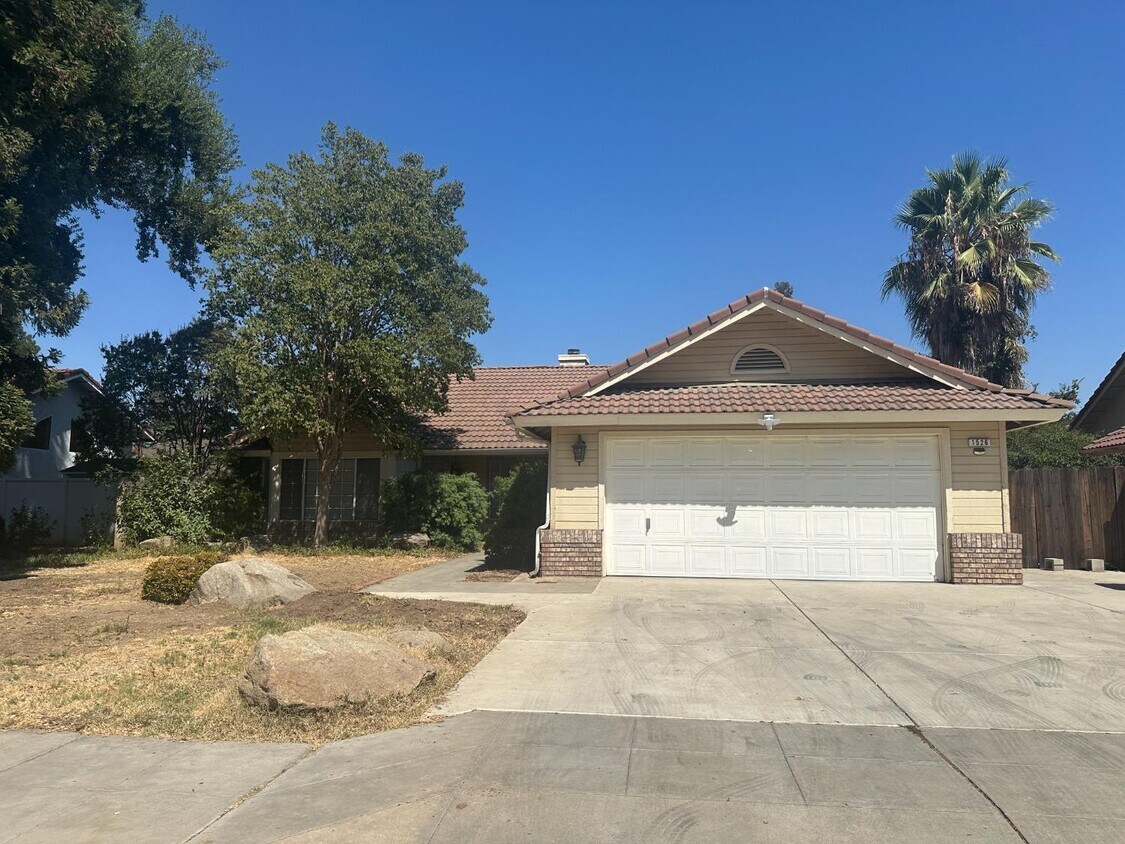 Foto principal - 1526 E Niles Ave