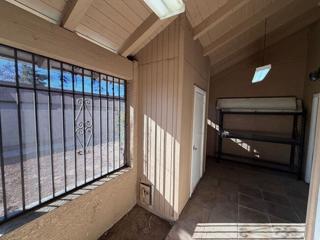 Building Photo - 4820 N 89th Ave