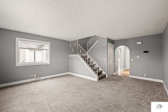 Building Photo - CAMDEN DUPLEX 11614-16