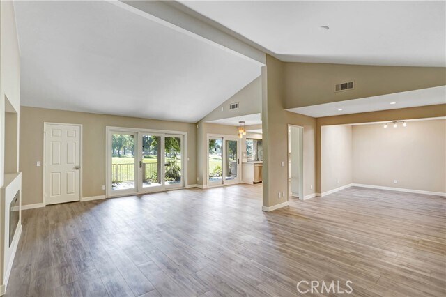 Foto del edificio - 744 Pebble Beach Dr