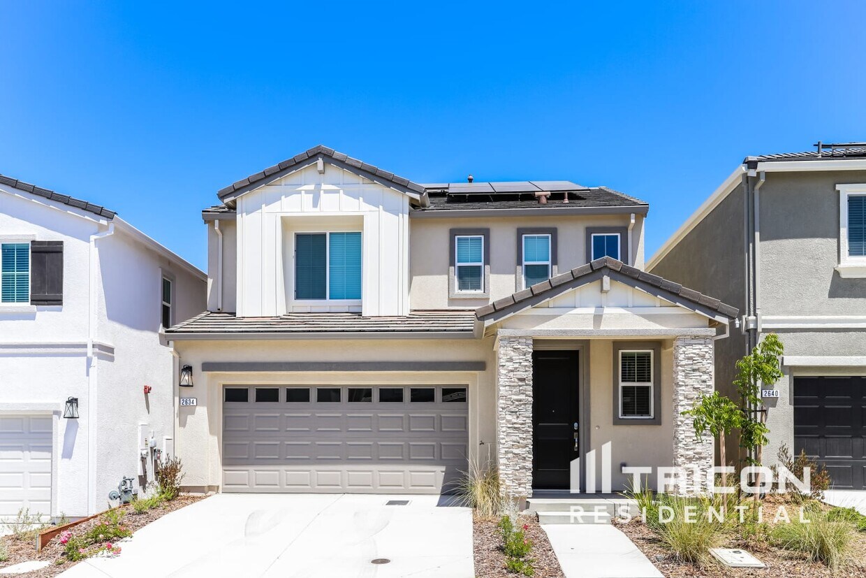 Foto principal - 2634 Miller Run Ln