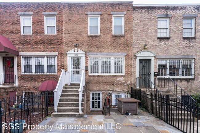 Foto del edificio - 1 br, 1 bath House - 1211 Potomac Ave SE