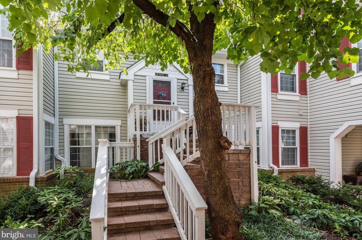 Foto principal - 2925 S Woodstock St