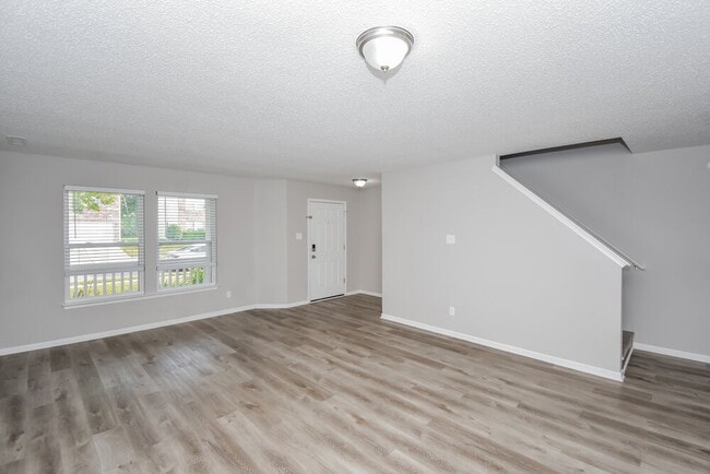 Building Photo - 12432 Bearsdale Dr
