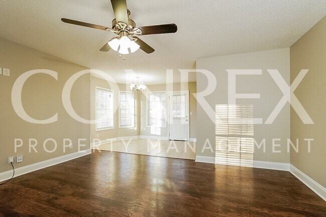 Building Photo - Captivating 4 Bedroom Two-Story in Huntsvi...