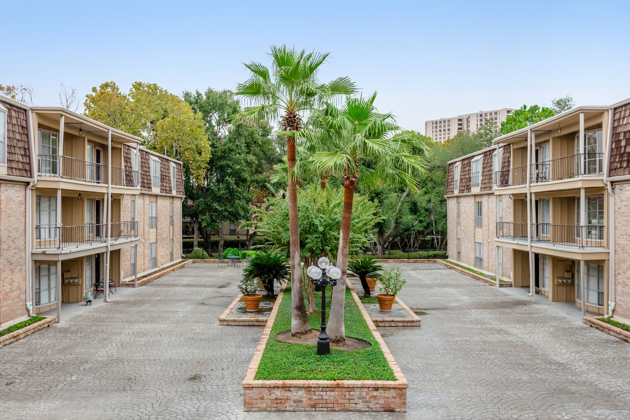 Yorktown 2530 Yorktown St Houston, TX Apartments for Rent in