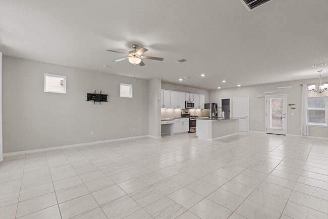Foto del edificio - 8809A Whitter Dr