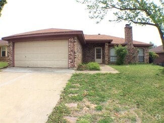 Building Photo - 8212 Lara Ln