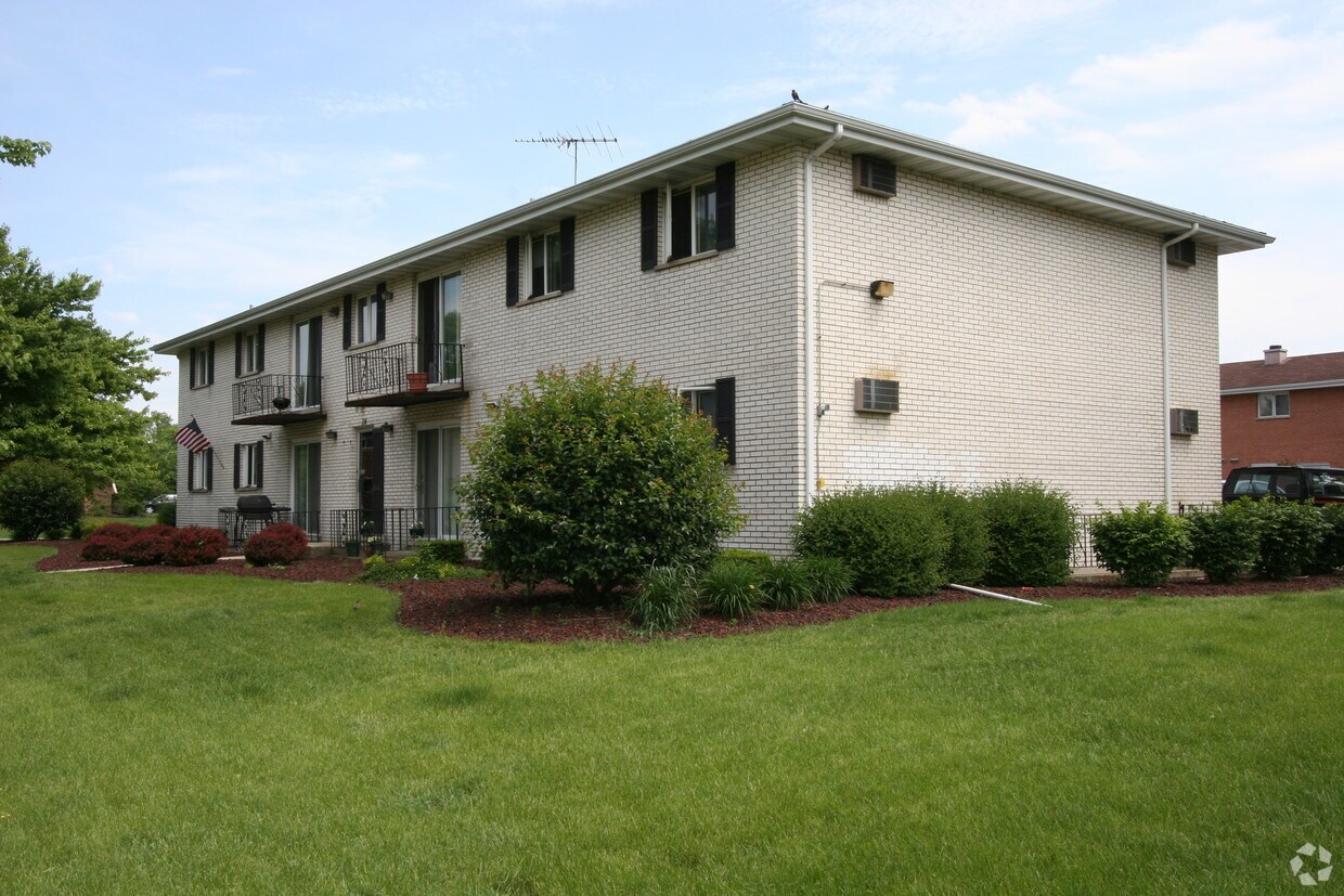 Foto del edificio - 114 Town Crest Dr