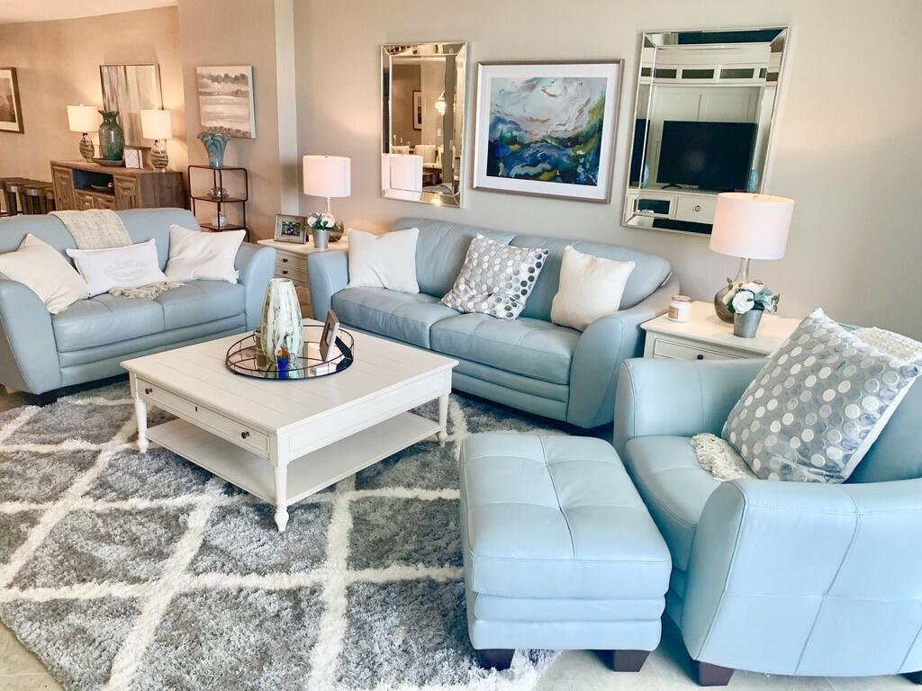 Foto principal - 145 S Ocean Ave