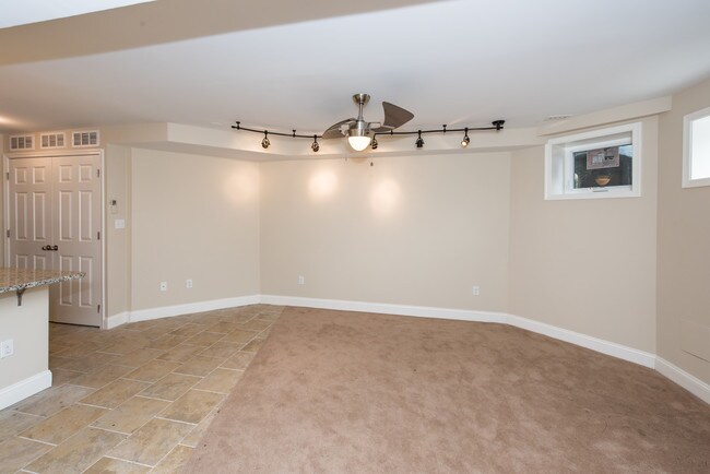 Building Photo - 3416 13th St NW