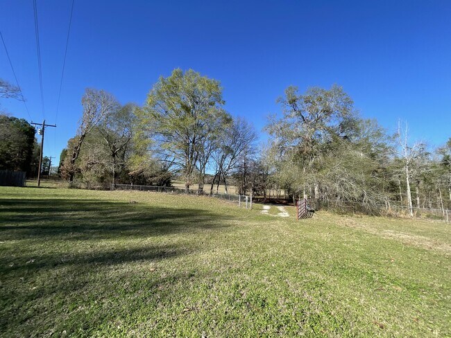Building Photo - 4169 County Rd 129
