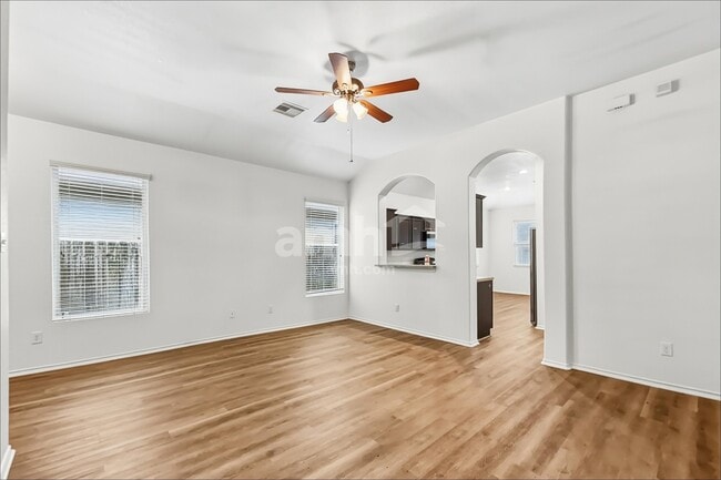 Building Photo - 10016 Sterling Pl Dr