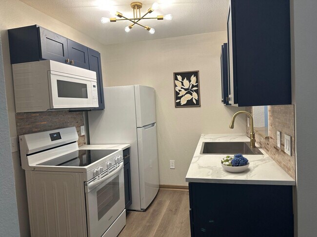 Foto del edificio - Sorrel Canyon Duplexes
