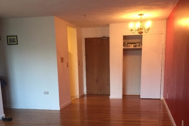 Sala de estar - 100 Grandview Ave