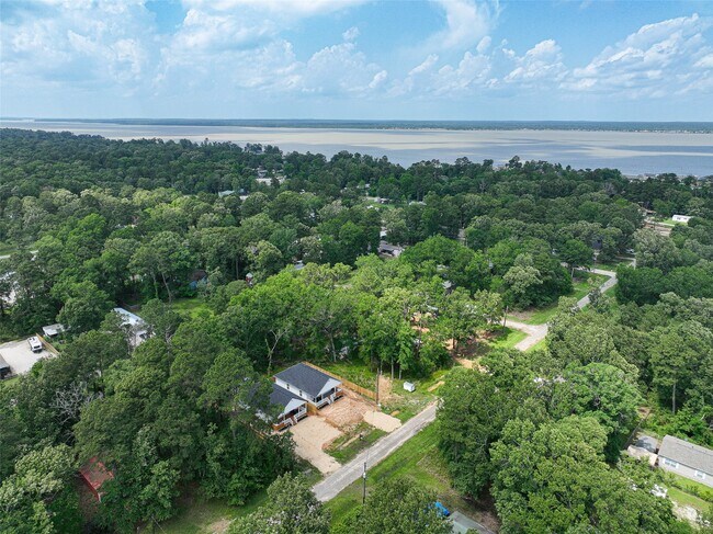 Foto del edificio - 210 Canary St