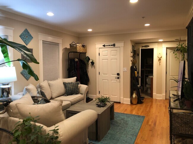 Sala de estar - 147 Hudson St