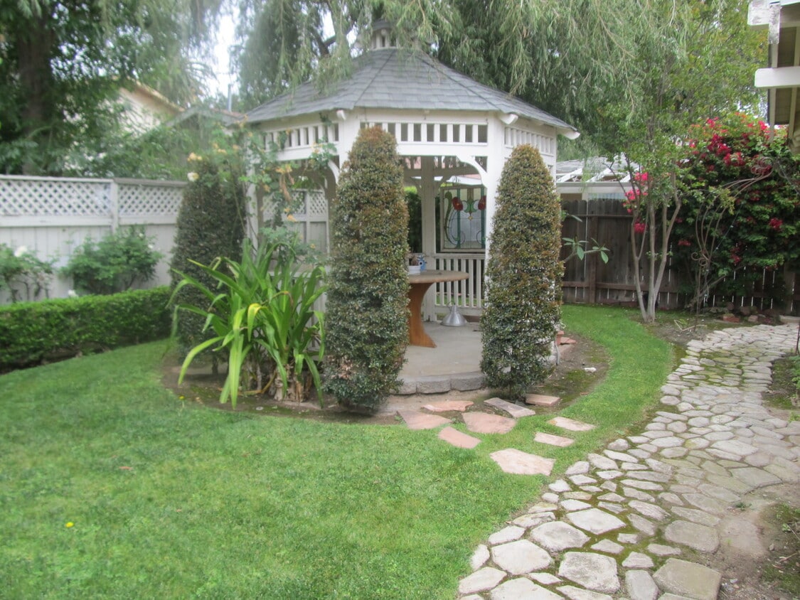 Cleveland (317) #A-B - Cleveland (317) #A-B