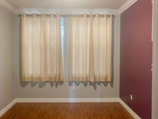 Foto del edificio - 3 Bedroom Townhome in Downtown Anaheim - $...