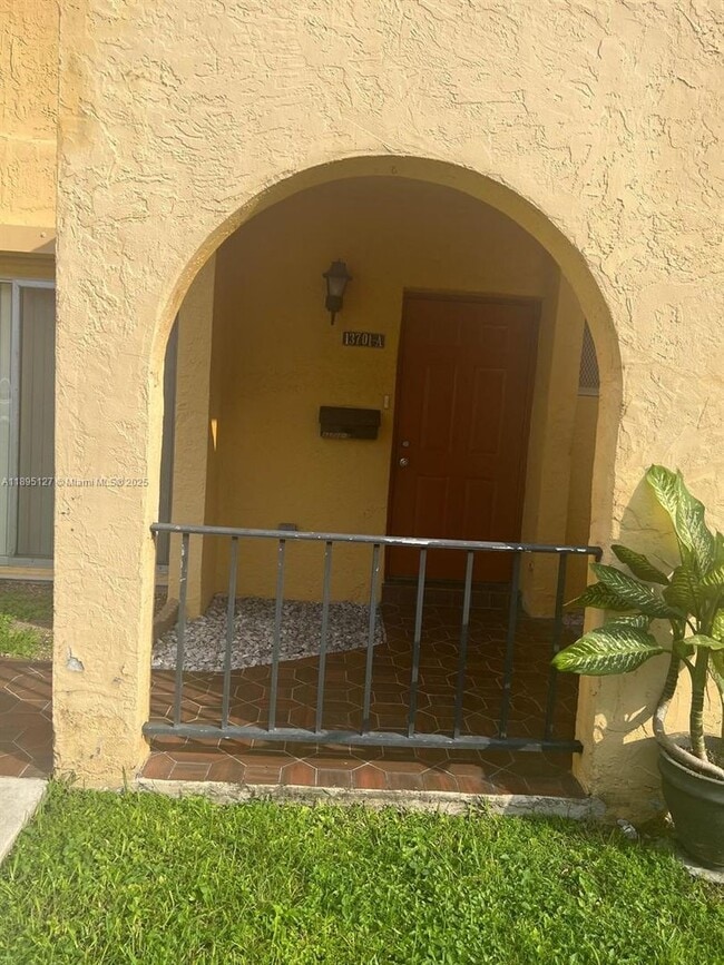 Building Photo - 13701 SW 84th St