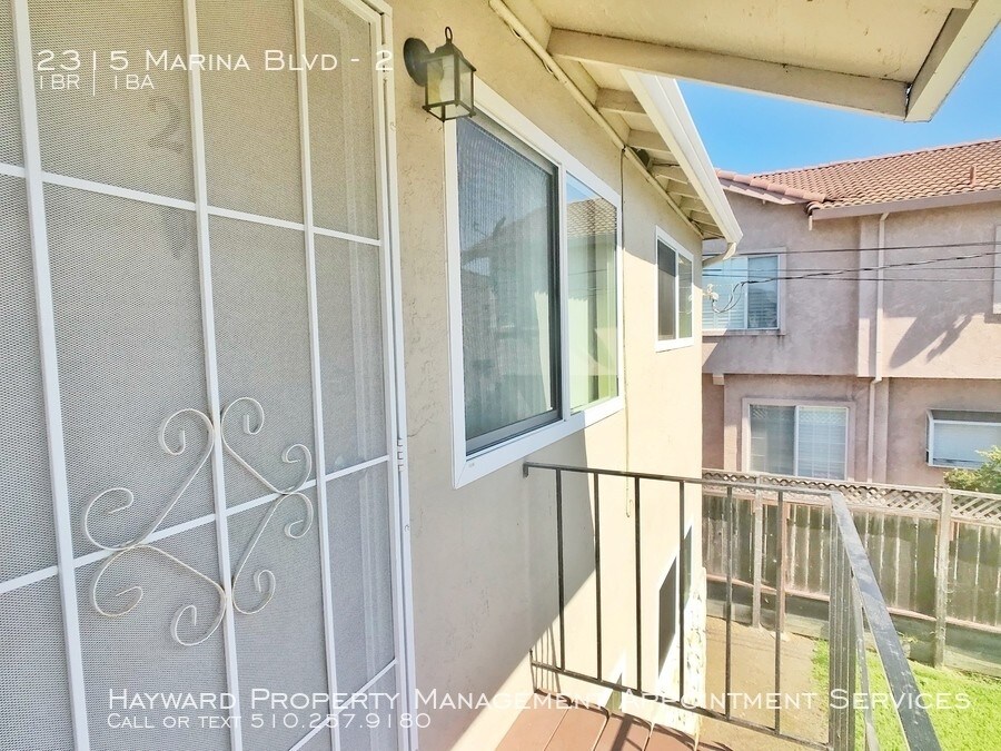 Primary Photo - 2315 Marina Blvd